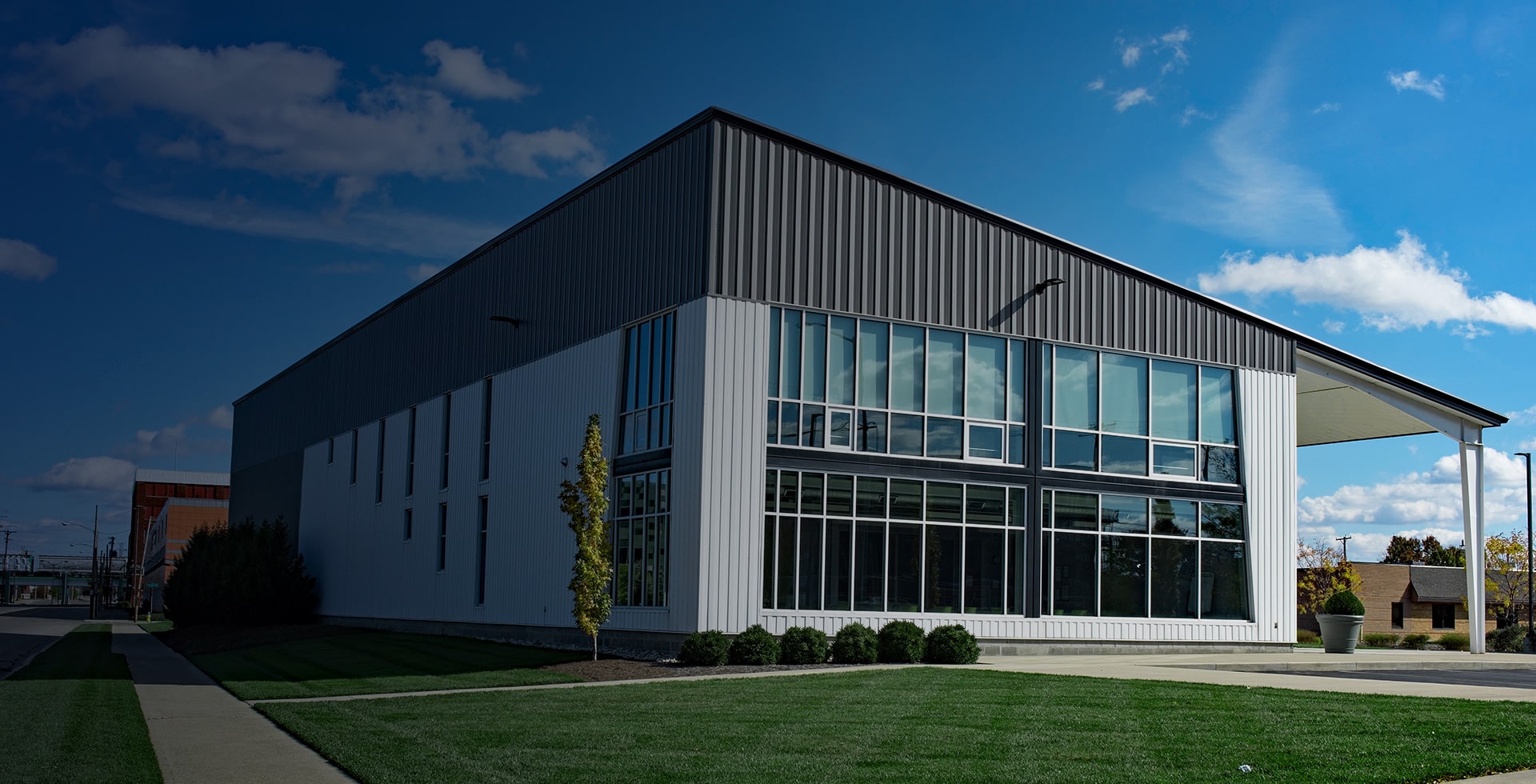 manufacturing-commercial-real-estate-min